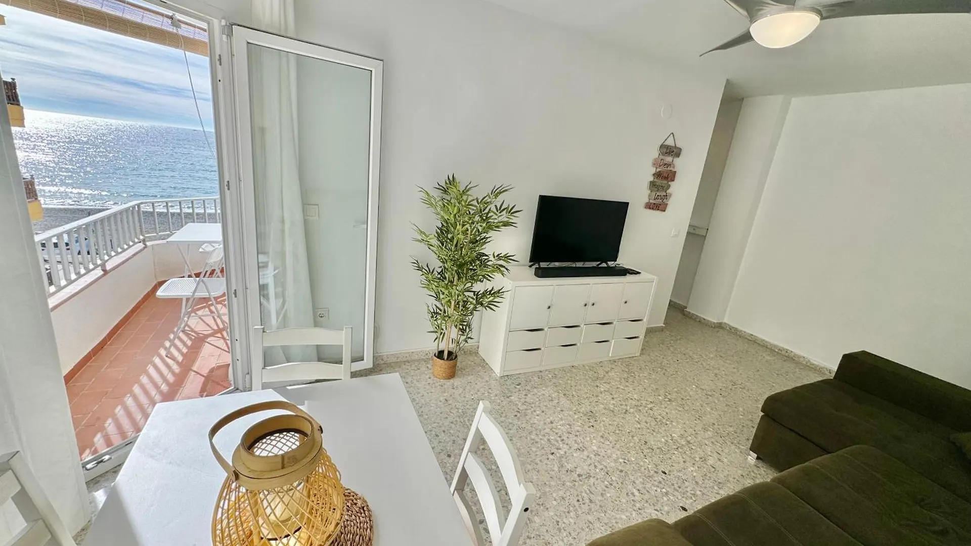 Quiet II Seaview Apartment La Herradura  Spain