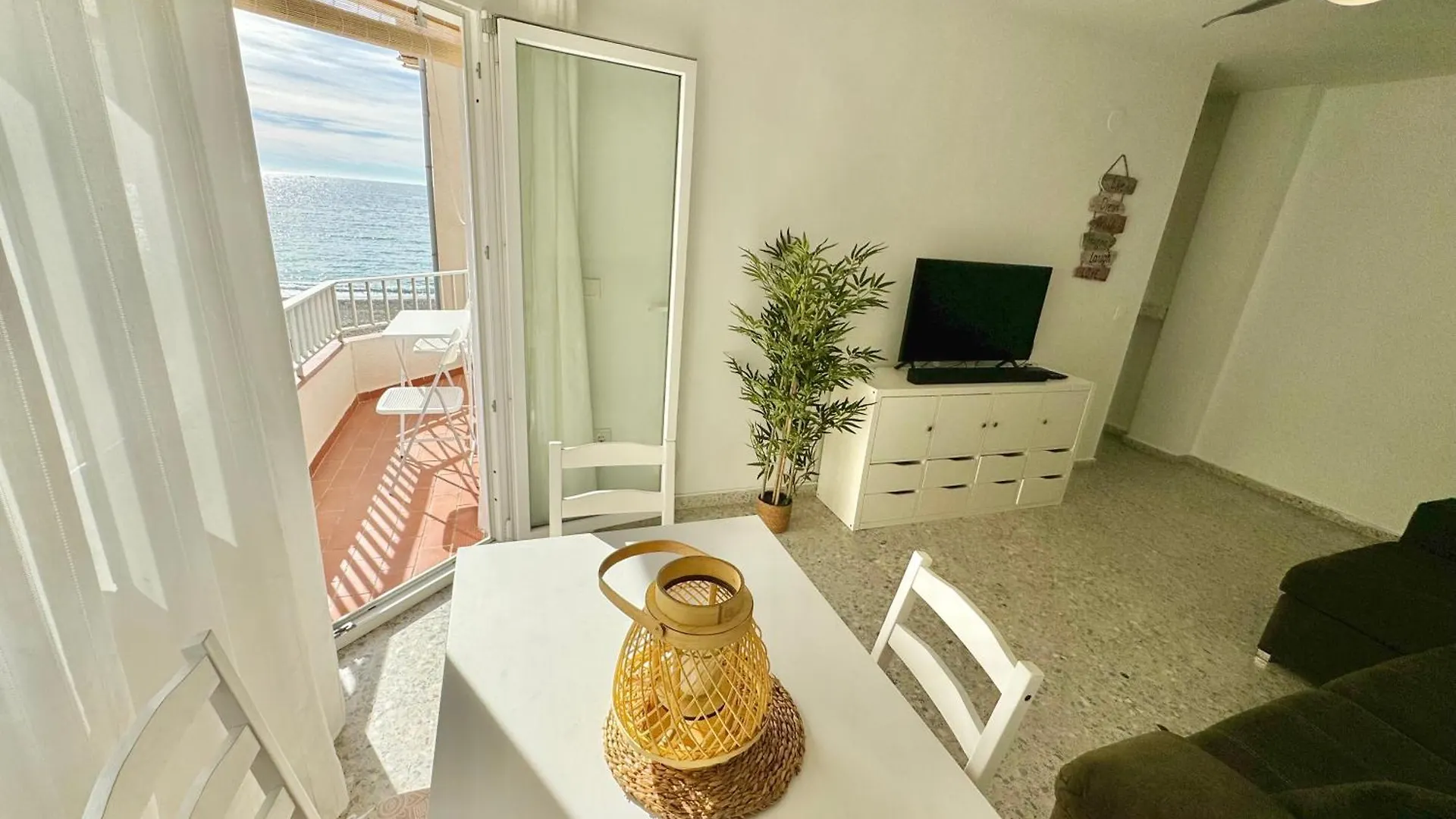 Quiet II Seaview Apartment La Herradura  Spain